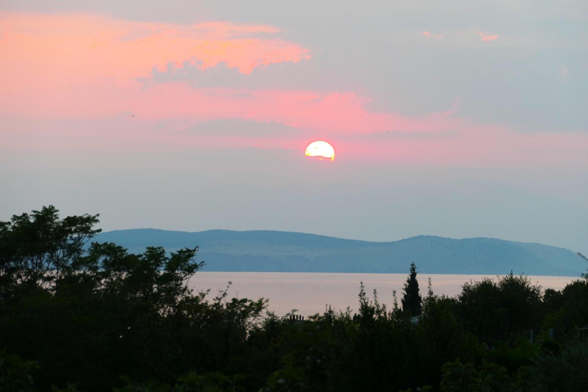 Apartmani Bura Crikvenica Luaran gambar